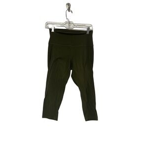 Lululemon green capri leggings size 6